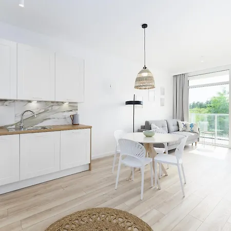 Perlowy Z Basenem Letnim By Holidaysun Appartement *